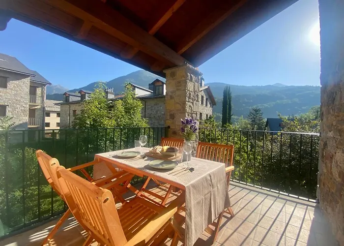 Lägenhet Balcon Del Esera